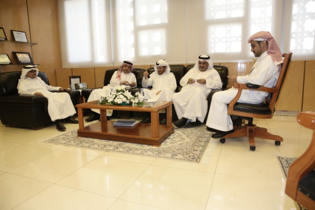 Saudi Post board members' visit the post office 24/1/1438 Hijri